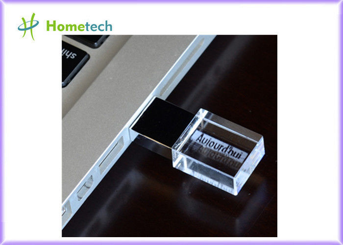 16GB Transparent Crystal Heart Shaped Usb Flash Drive With Led Light Inside yoru own logo engaved